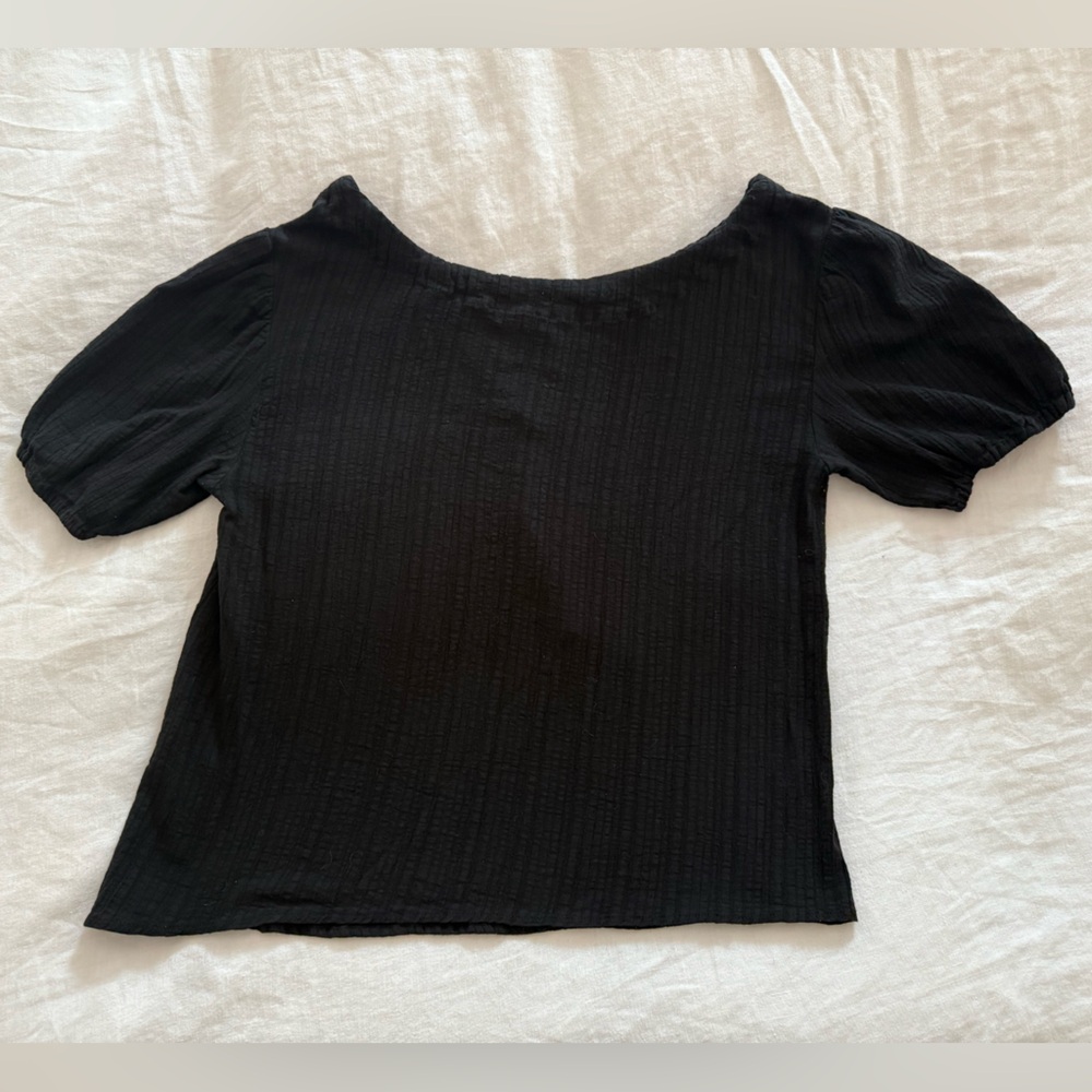 Neuflora Black 100% Cotton Top with Bow on Back and Puff Sleeves Loose Fit